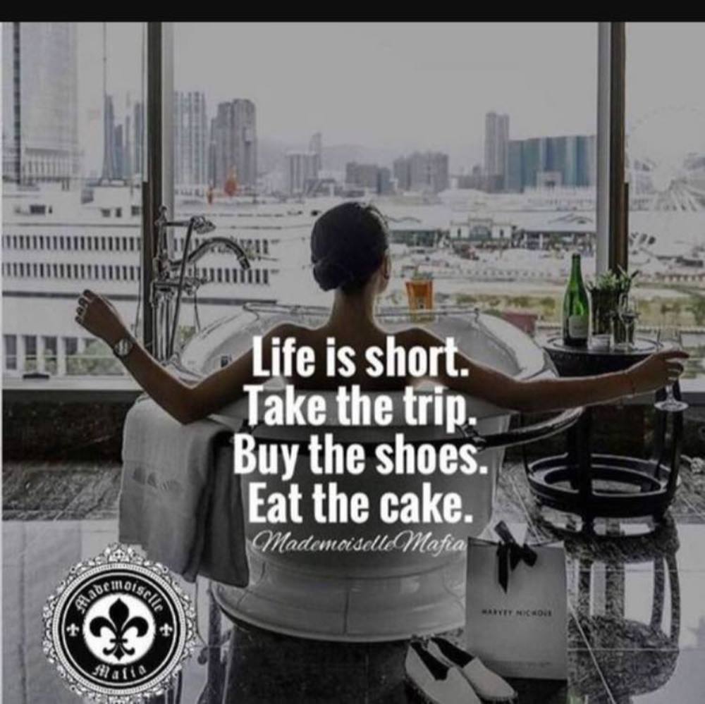 Meet your Posher, Claudine